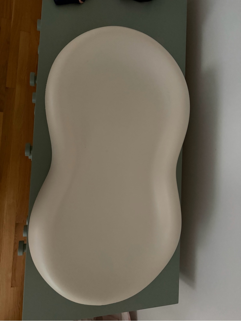 Cream Contoured Kids Seat Cover - Unbranded